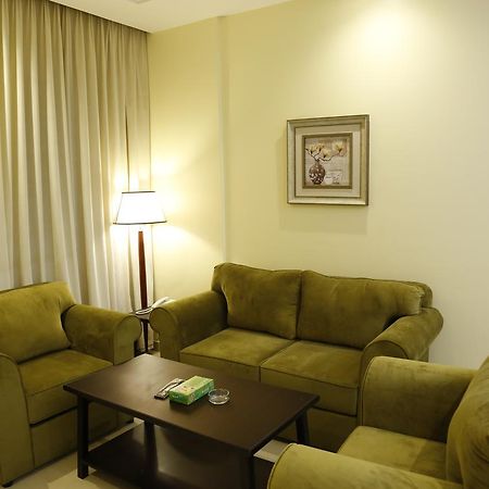 Flora Hotel Suite 2 فلورا2 للشقق المخدومة Ριάντ Εξωτερικό φωτογραφία