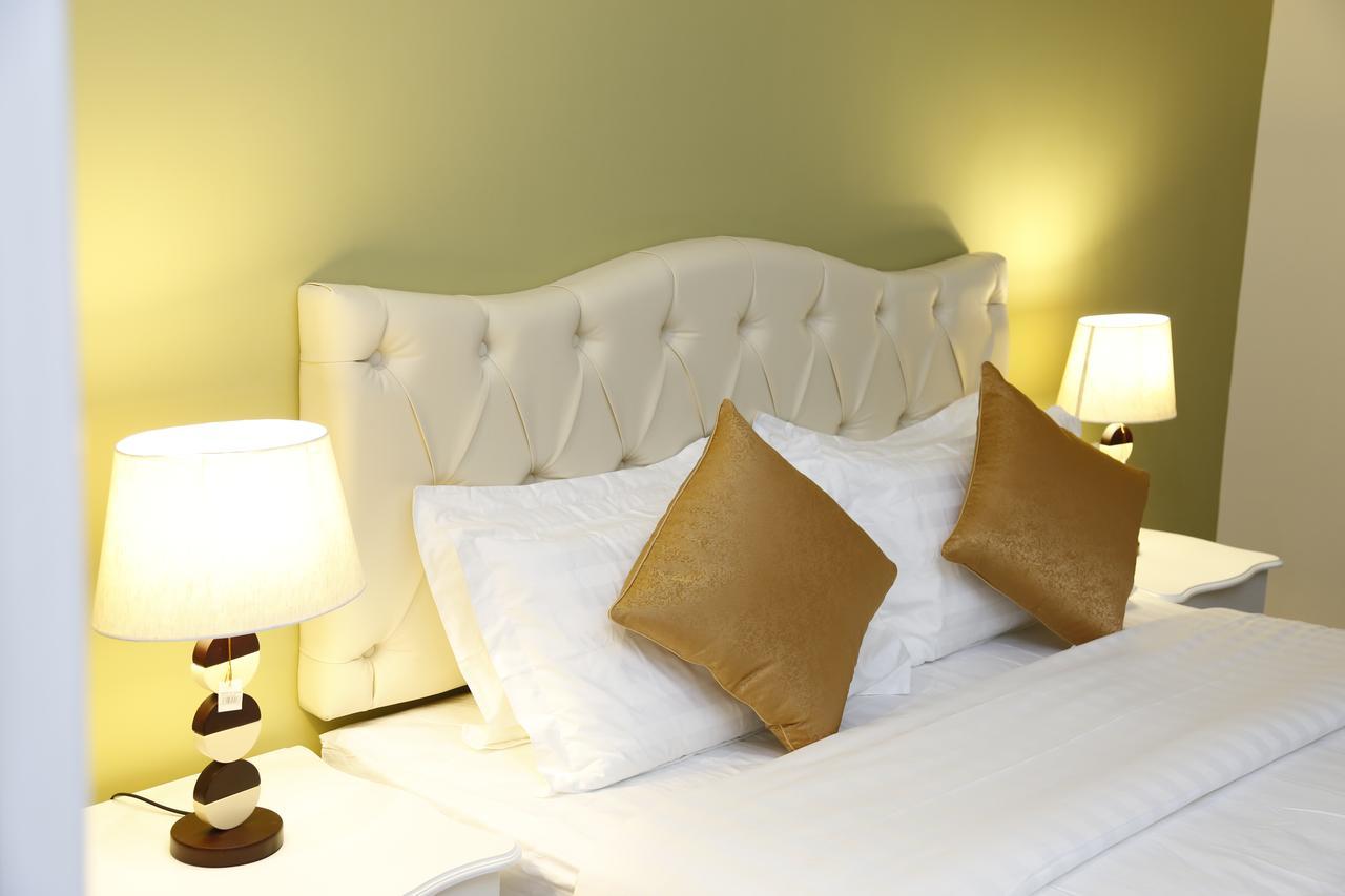 Flora Hotel Suite 2 فلورا2 للشقق المخدومة Ριάντ Εξωτερικό φωτογραφία