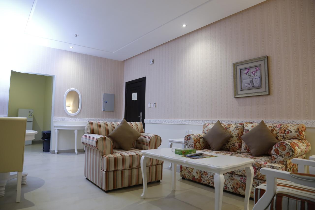 Flora Hotel Suite 2 فلورا2 للشقق المخدومة Ριάντ Εξωτερικό φωτογραφία