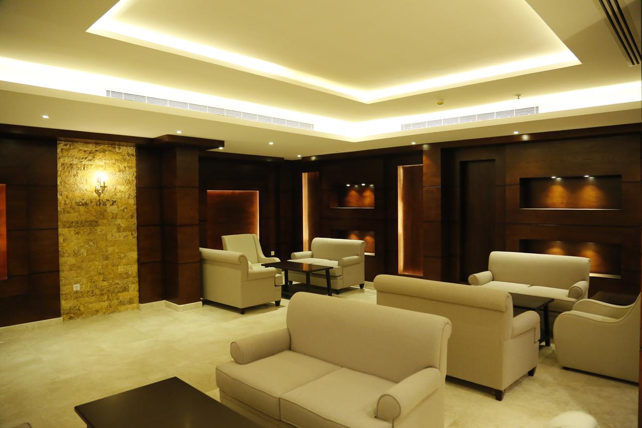 Flora Hotel Suite 2 فلورا2 للشقق المخدومة Ριάντ Εξωτερικό φωτογραφία