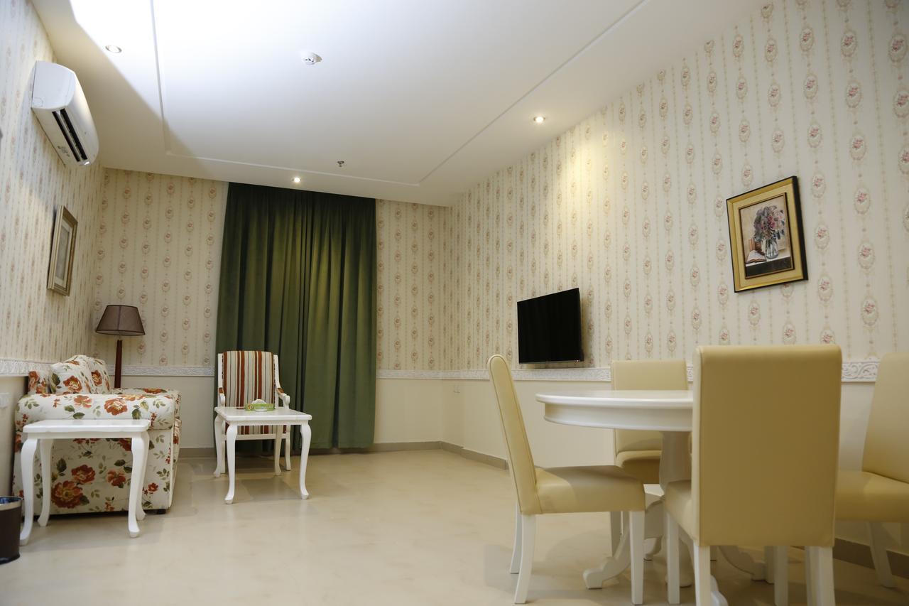Flora Hotel Suite 2 فلورا2 للشقق المخدومة Ριάντ Εξωτερικό φωτογραφία