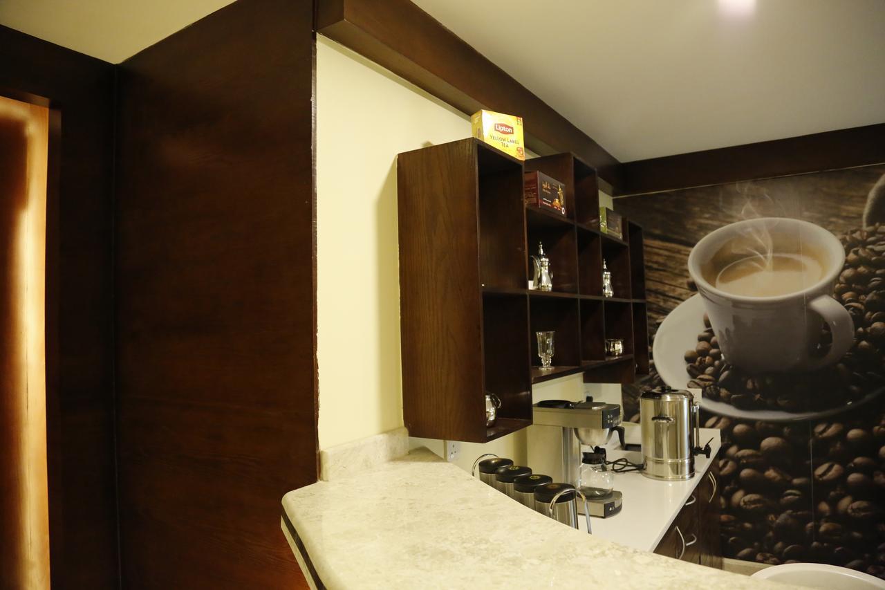 Flora Hotel Suite 2 فلورا2 للشقق المخدومة Ριάντ Εξωτερικό φωτογραφία