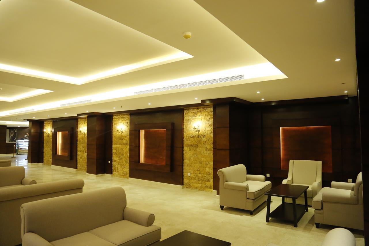 Flora Hotel Suite 2 فلورا2 للشقق المخدومة Ριάντ Εξωτερικό φωτογραφία