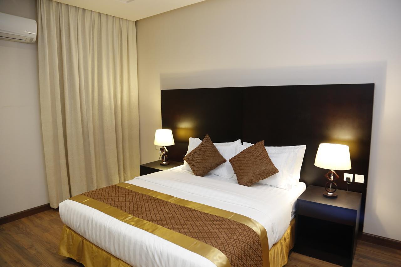 Flora Hotel Suite 2 فلورا2 للشقق المخدومة Ριάντ Εξωτερικό φωτογραφία